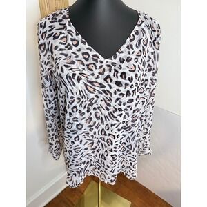 CAbi Leopard Print V-Neck‎ Blouse Womens Small 3/4 Sleeve Animal Print